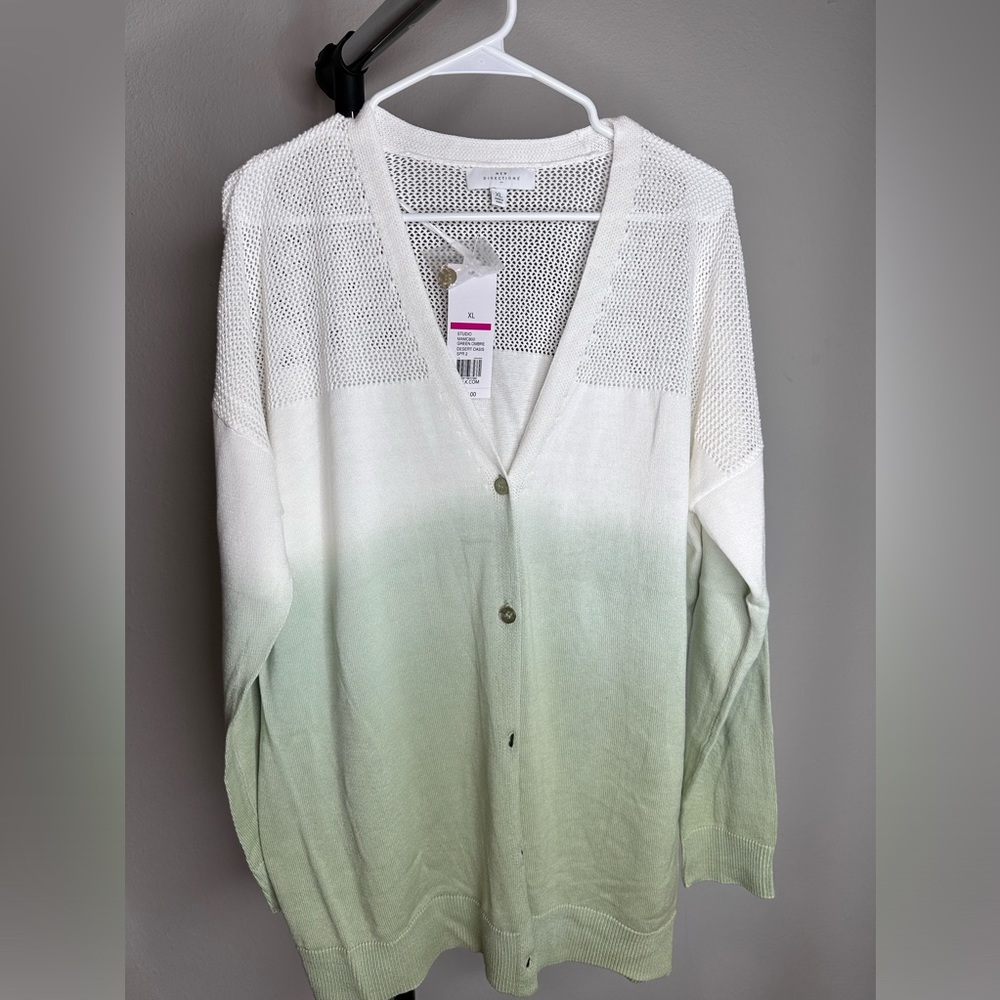 new cardigan new directions Size XL. Green Ombré   (C8)